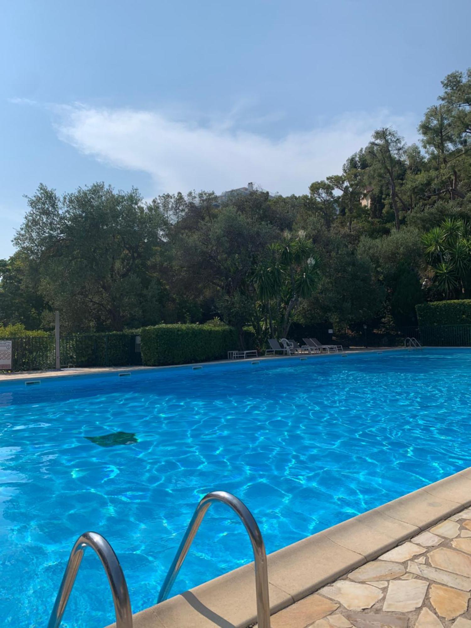 French Riviera Apartment With Swimming Pool And Free Parking Near Monaco Roquebrune-Cap-Martin Exterior photo